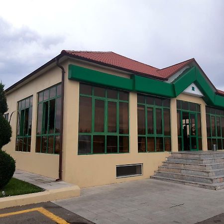 Azpetrol Hotel Gazax Qazax Kültér fotó